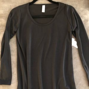 LuLaRoe Lynnae long sleeve top